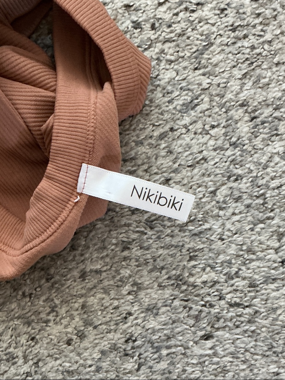New Nikibiki Seamless Tank Top Bundle ~ Burgundy, Peach, Brown - Picture 3 of 5